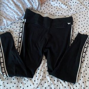 Black VS PINK leggings